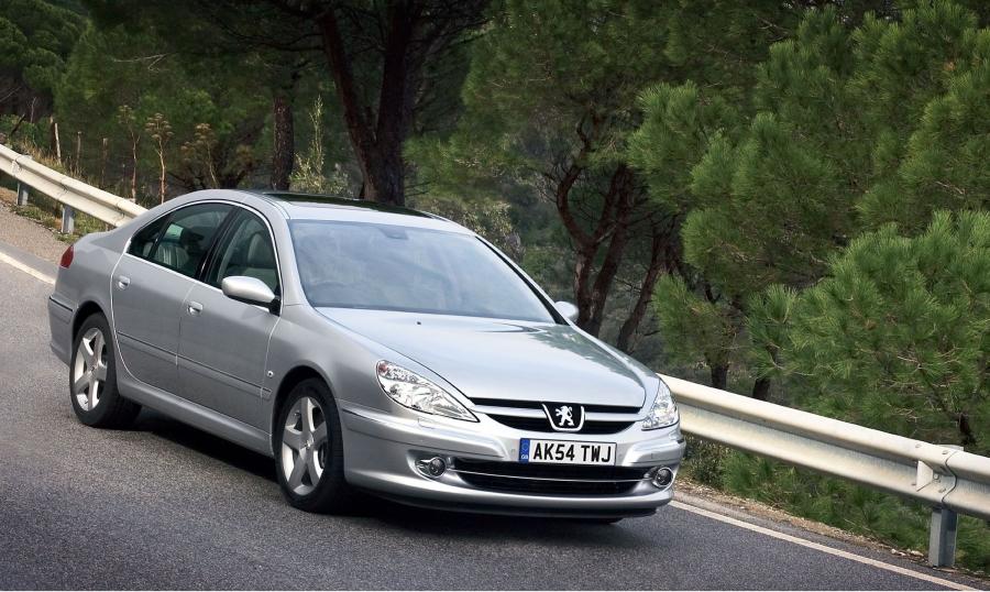  Peugeot 607 2004 года  (фото 22 из 26)